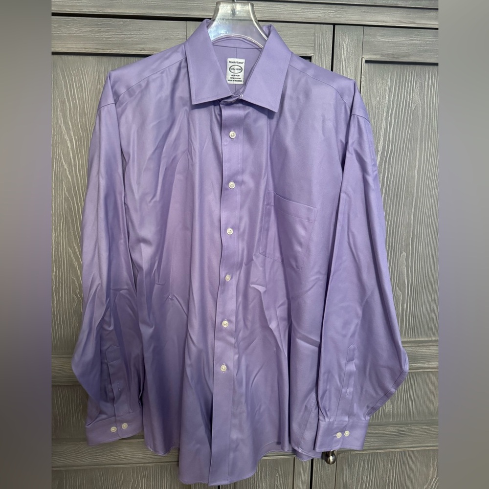 Men’s lilac colored dress shirt - size 16.5 34-35
